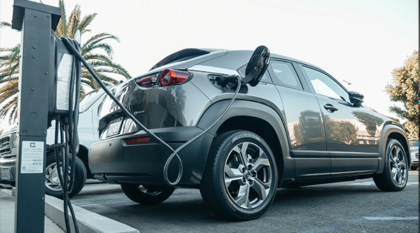 汽车应用横屏.png 汽车应用横屏.png